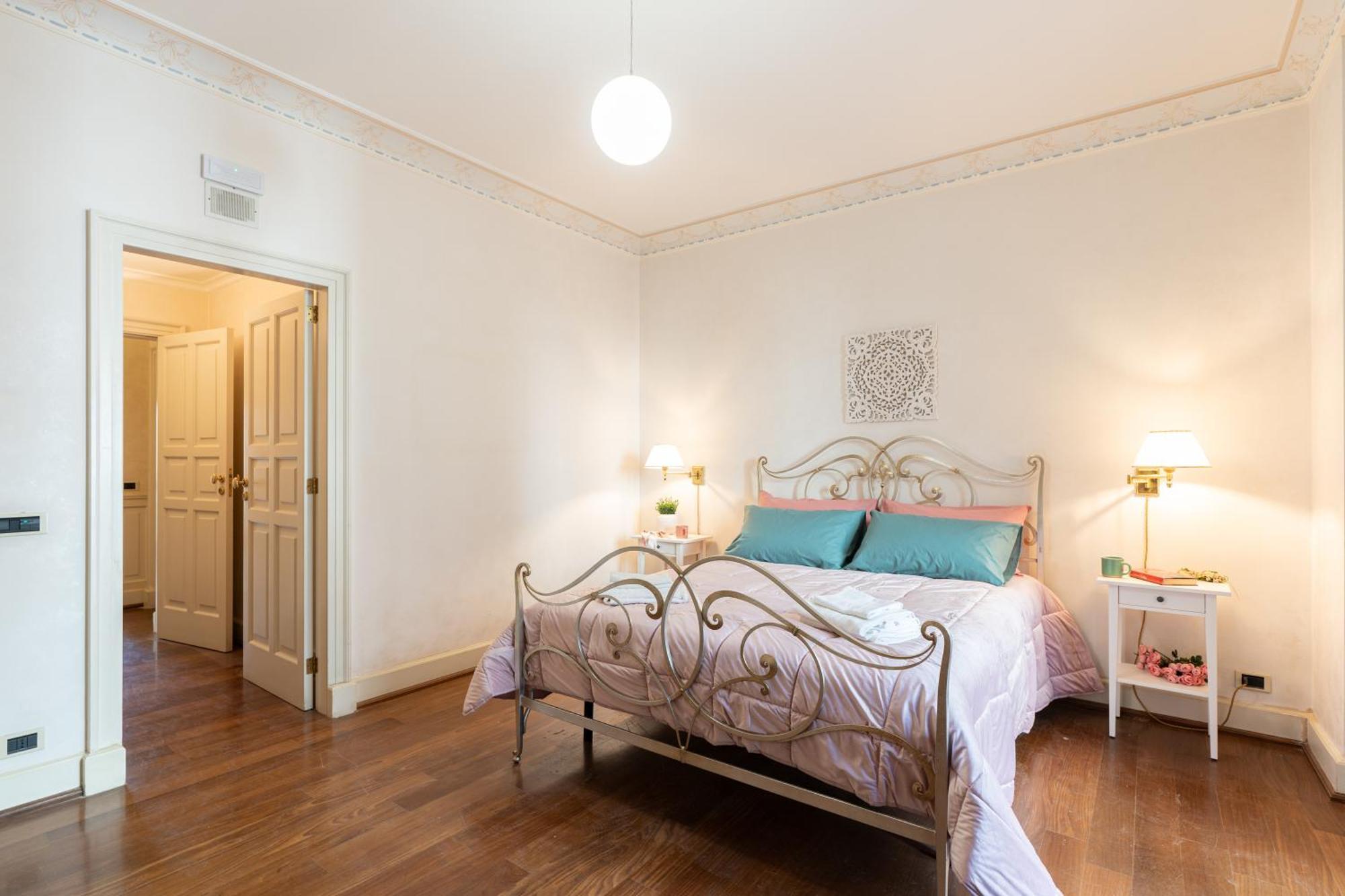 B&B Frida Suite Home Trani Kültér fotó